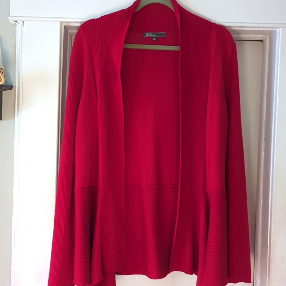 A beautiful 89th, Madison sweater